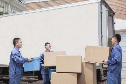 Man and van service in Bayswater handling a local move